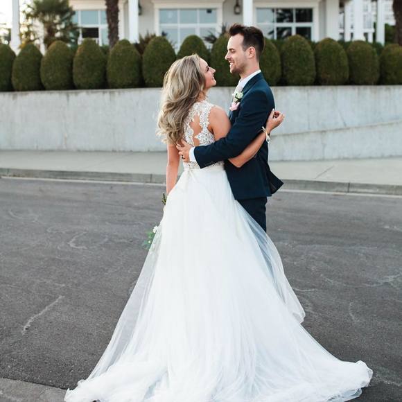 Meet your Posher, Sarah - Picture 1 of 1